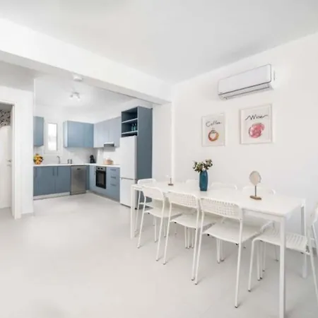 Xenos 5 With A Private Pool Near The Sea *