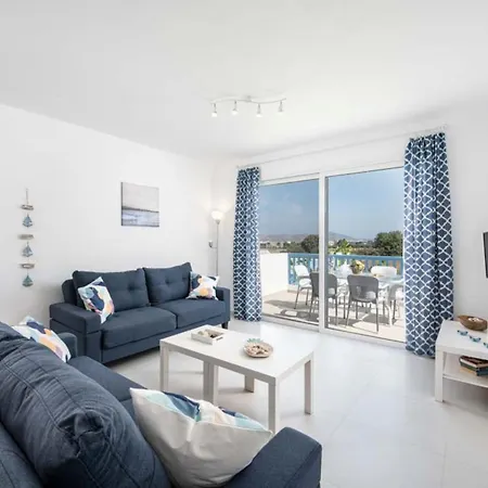 Xenos 5 With A Private Pool Near The Sea 别墅 *