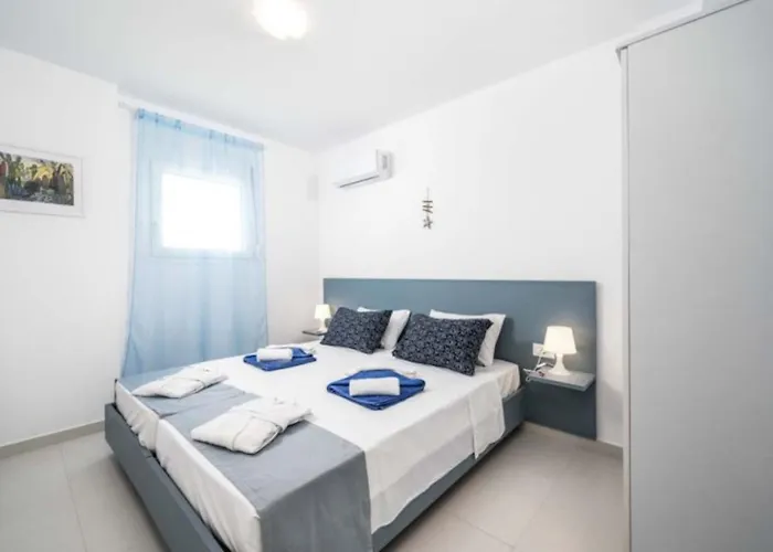 Villa Xenos 5 With A Private Pool Near The Sea
