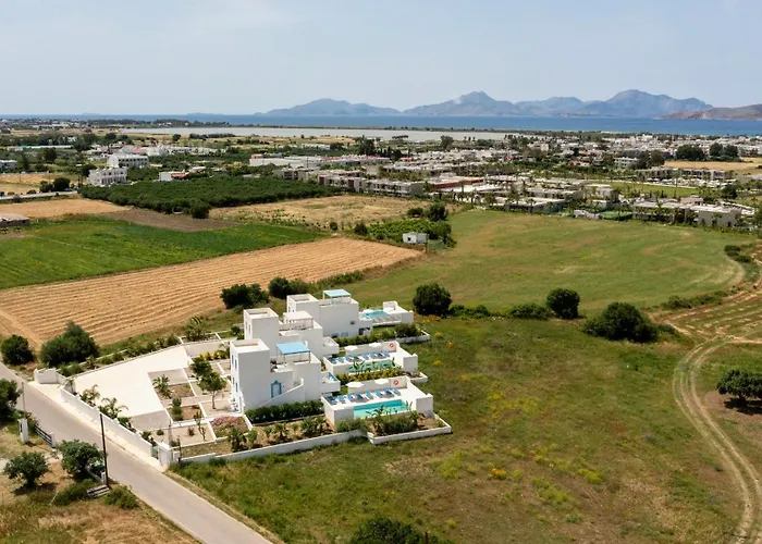 Villa Xenos 5 With A Private Pool Near The Sea
