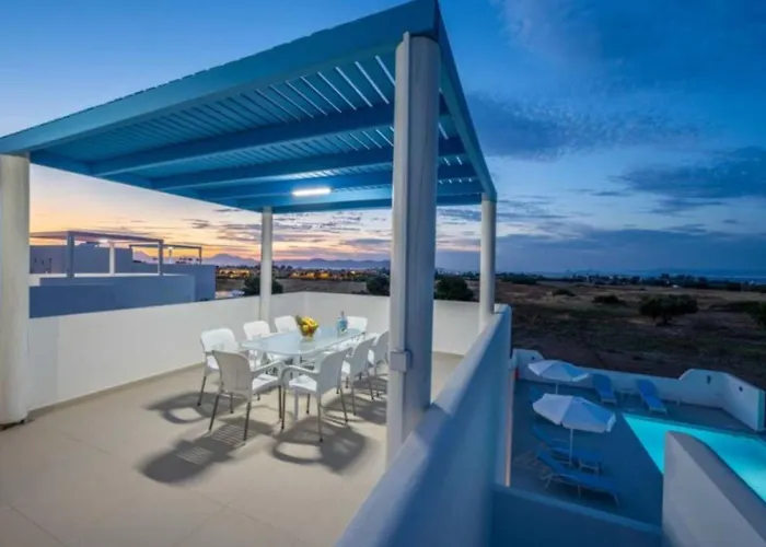 Xenos 5 With A Private Pool Near The Sea