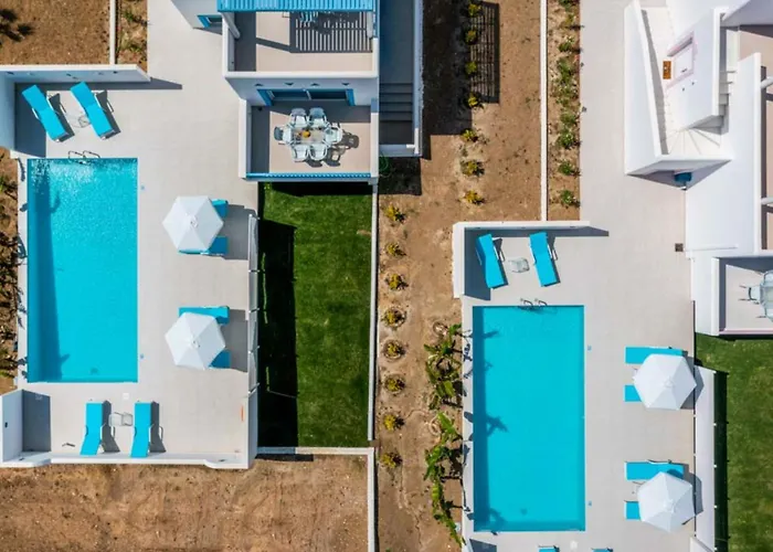 فيلة Xenos 5 With A Private Pool Near The Sea