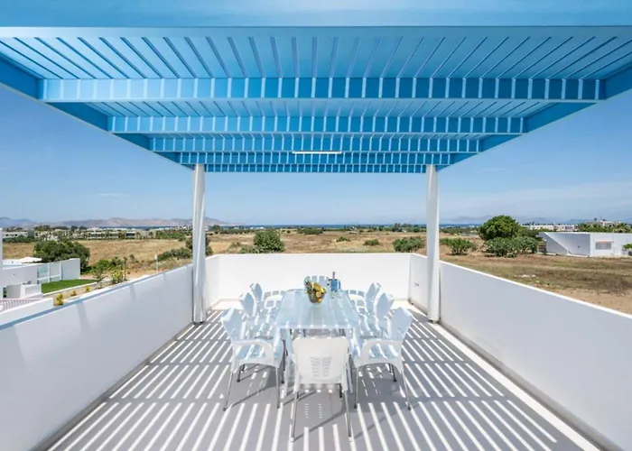 Xenos 5 With A Private Pool Near The Sea فيلة