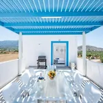 Xenos 5 With A Private Pool Near The Sea *
