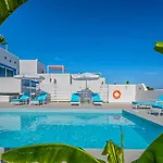 Xenos 5 With A Private Pool Near The Sea 빌라