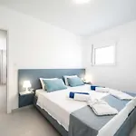 Xenos 5 With A Private Pool Near The Sea 빌라 Tigaki