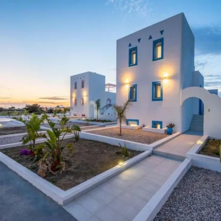 فيلة Xenos 5 With A Private Pool Near The Sea Tigaki