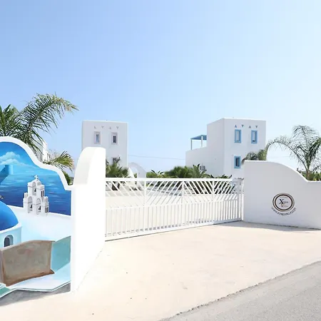 Xenos 5 With A Private Pool Near The Sea *