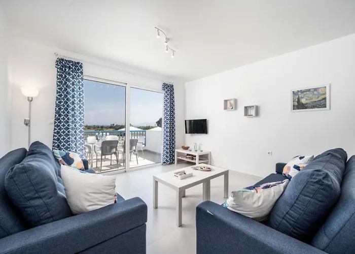 Xenos 5 With A Private Pool Near The Sea * Tigaki